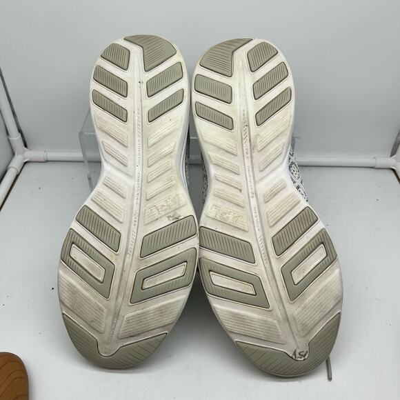 APL Shoes Mens 10 Techloom Phantom M Athletic Grey Sneaker - Picture 10 of 10